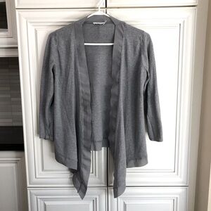 Ricki’s women’s cardigan with ribbon edge